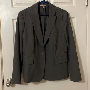 Gently Worn, Womens Size 14, Roz & Ali Gray Suit Jacket